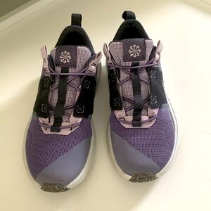 Nike Girl US 3Y size